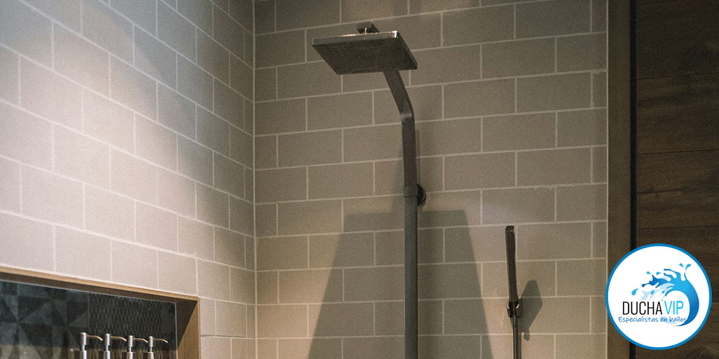 Cambio Bañera Ducha Madrid: La Solución de Duchavip