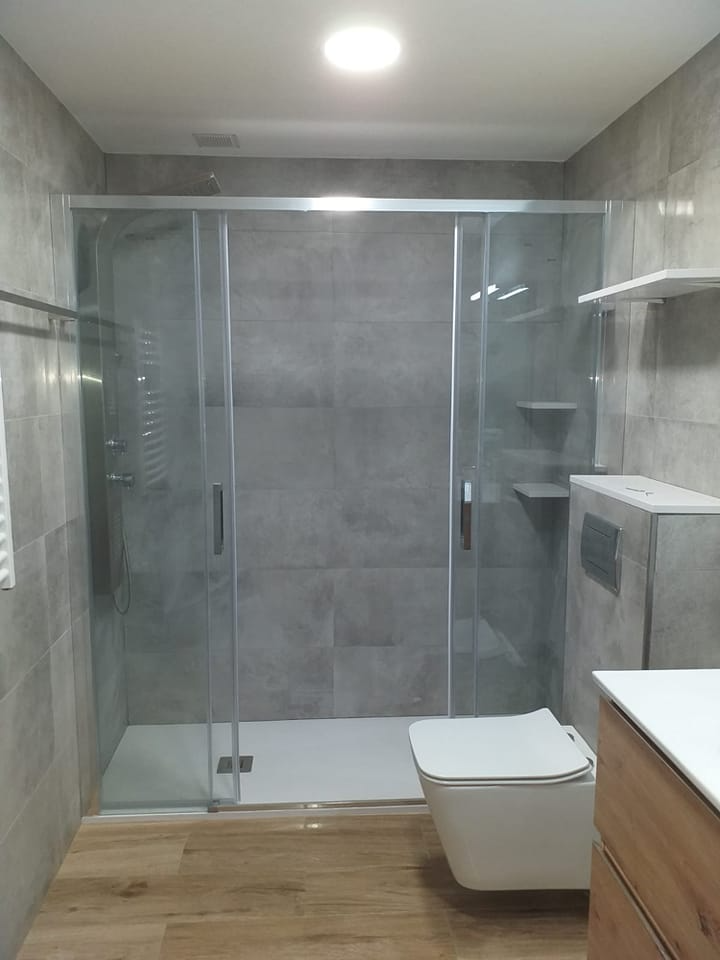 Quitar la Bañera y Poner Ducha en Madrid
