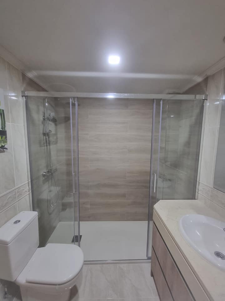 Quitar bañera y poner ducha en Madrid